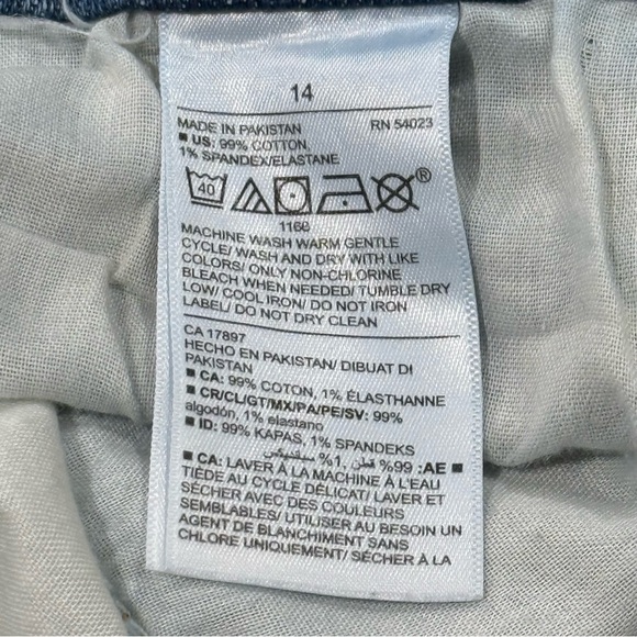 Old Navy Sky Hi Straight Distressed Jeans 14 Extra High Rise Dark Wash Raw Hem - Picture 8 of 9